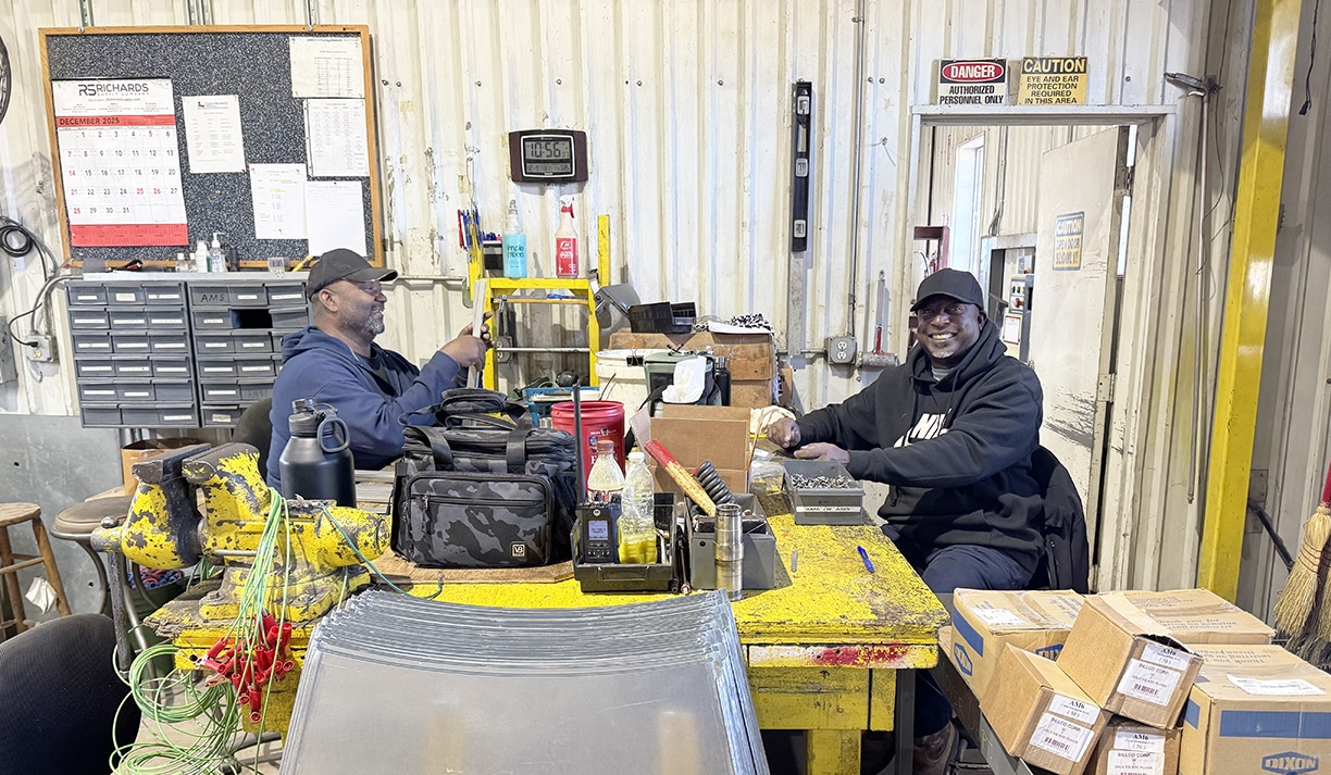 Hands-on Customer Service in action